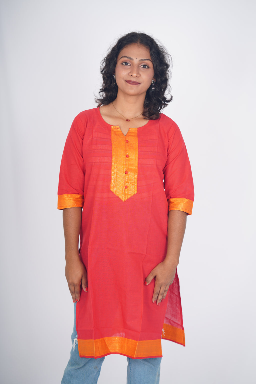 Saffron Crimson Chettinad